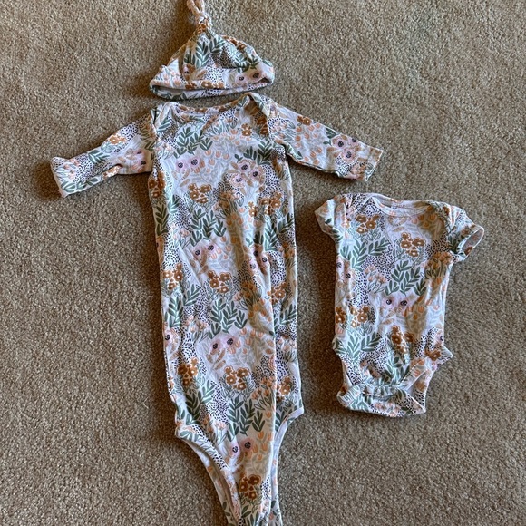 Nordstrom Baby Girl’s Set, size NB - Picture 1 of 3